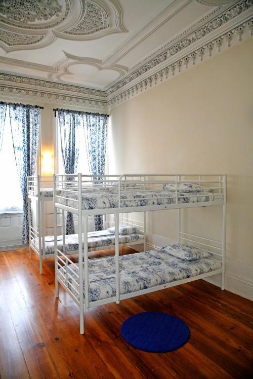 Alma Porto Hostel Zimmer foto